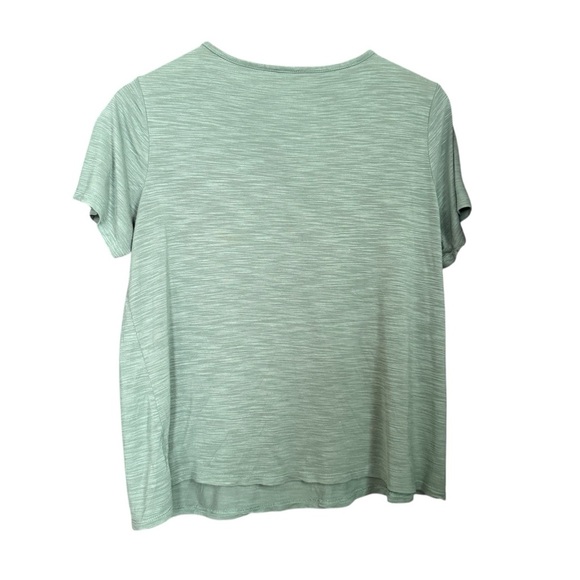 Old Navy Luxe Tee - Picture 4 of 4